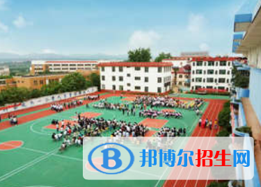 贛州旅游職業(yè)學(xué)校2020年學(xué)費(fèi)、收費(fèi)多少
