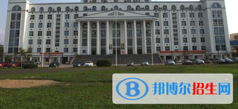 南寧工貿(mào)職業(yè)技術(shù)學(xué)校地址在哪里
