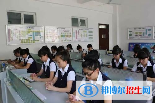 四川技術(shù)監(jiān)督學(xué)校2020年招生辦聯(lián)系電話(huà)