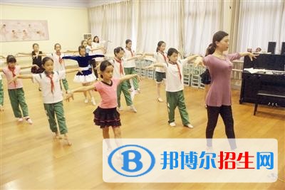 隆昌金成職業(yè)學(xué)校2020年報(bào)名條件、招生要求、招生對(duì)象
