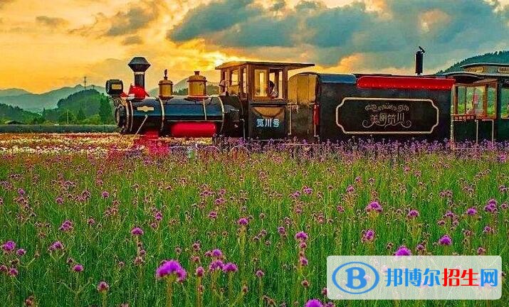 貴州2020年鐵路學(xué)校哪個(gè)專(zhuān)業(yè)比較好