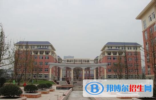 重慶教育管理學(xué)校怎么樣、好不好