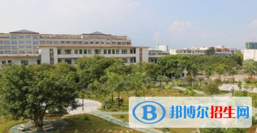 廣西玉林農(nóng)業(yè)學(xué)校2020年報(bào)名條件、招生要求、招生對象