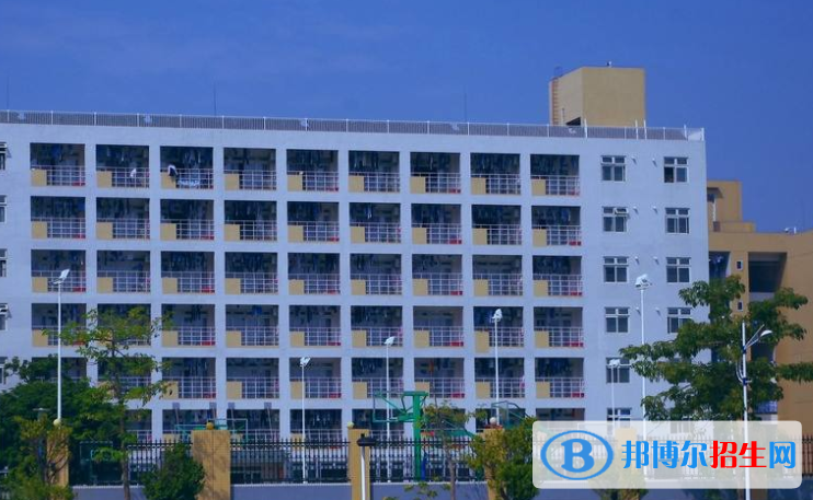 江西2020年初中生能學鐵路學校嗎