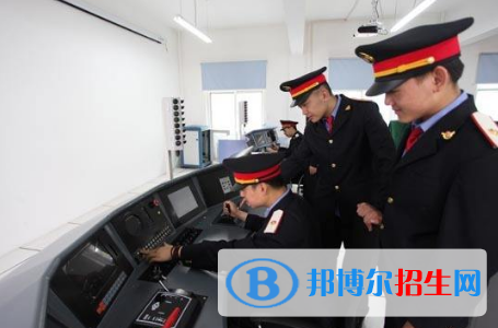 廣西2020年鐵路學(xué)校讀什么專(zhuān)業(yè)有前途