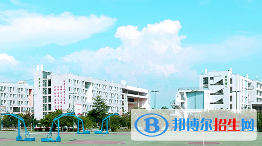 柳州第二職業(yè)技術(shù)學(xué)校2020年報名條件、招生要求、招生對象