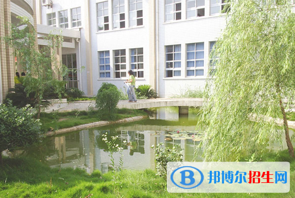 武漢第一輕工業(yè)學校6