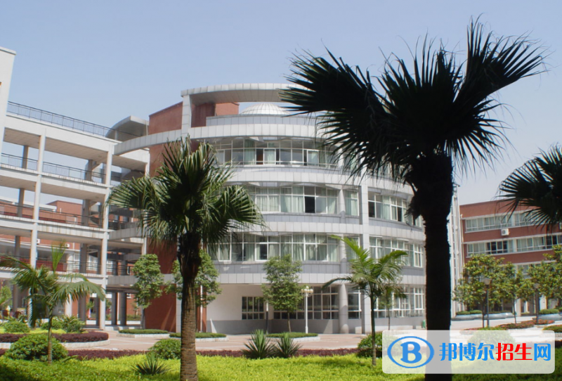 重慶龍門浩職業(yè)中學校2020年有哪些專業(yè)