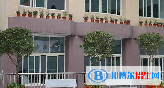 重慶2022年初中生學(xué)衛(wèi)校的學(xué)校