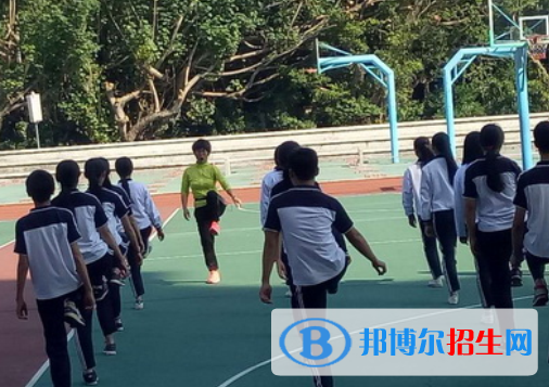 珠海衛(wèi)生學(xué)校2020年報(bào)名條件、招生要求、招生對象