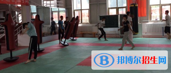 酒泉體育運(yùn)動(dòng)學(xué)校2020年學(xué)費(fèi)、收費(fèi)多少