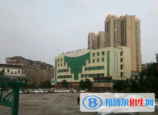 重慶機械技師學(xué)院2020年報名條件、招生要求、招生對象