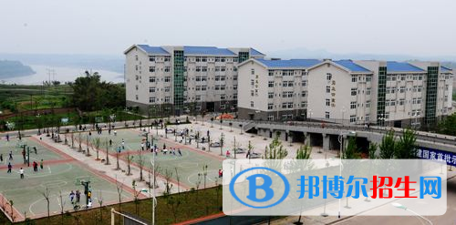 重慶企業(yè)管理學(xué)校2020年報(bào)名條件、招生要求、招生對(duì)象
