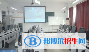 瓜州冶金中等專業(yè)學校2020年招生辦聯系電話