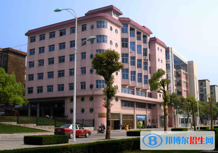 湖南2020年鐵路學(xué)校有哪些專(zhuān)業(yè)