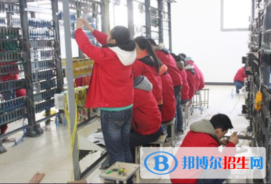 江西2020年鐵路學(xué)校學(xué)什么專業(yè)好