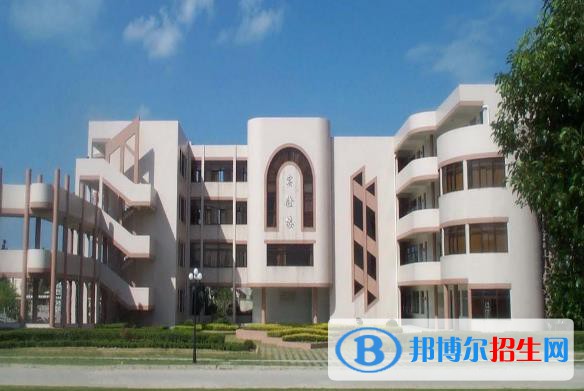 海鹽縣商貿(mào)學(xué)校2020年招生簡(jiǎn)章