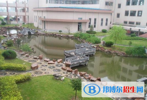 海鹽縣商貿(mào)學(xué)校2020年報(bào)名條件、招生要求、招生對(duì)象