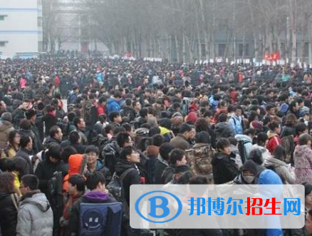 河南2020年鐵路學(xué)校中專升大?？际裁? width=