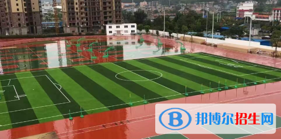 玉林第一職業(yè)中等專(zhuān)業(yè)學(xué)校2020年報(bào)名條件、招生要求、招生對(duì)象 