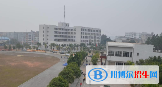 玉林第一職業(yè)中等專業(yè)學校2020年宿舍條件 