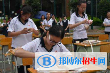 廣西2020年鐵路學(xué)校中專升大專考什么