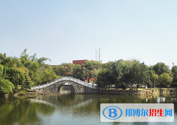 南昌保險學(xué)校網(wǎng)站網(wǎng)址