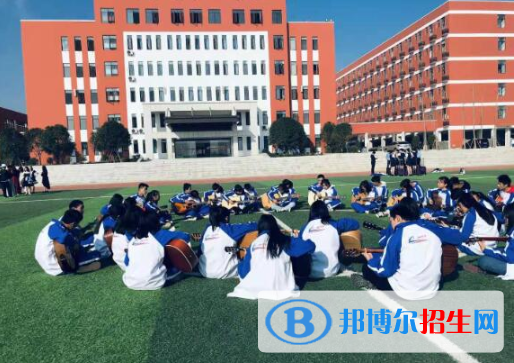 江西2020年男生讀鐵路學校好嗎