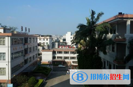 廣州白云行知職業(yè)技術學校2020年報名條件、招生要求、招生對象