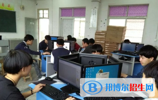 南城職業(yè)中等專業(yè)學(xué)校2020年報(bào)名條件、招生要求、招生對(duì)象