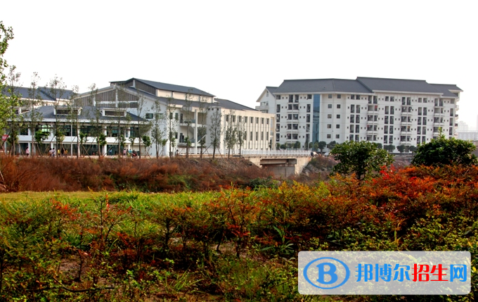 重慶農(nóng)業(yè)機(jī)械化學(xué)校2020年報(bào)名條件、招生要求、招生對象