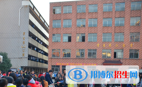 贛州育才職業(yè)中等專業(yè)學校2020年宿舍條件