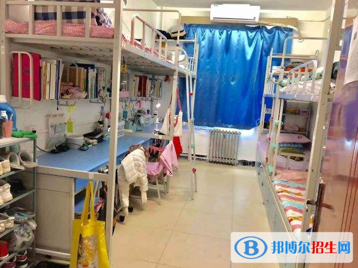 南寧商貿(mào)學校2020年宿舍條件