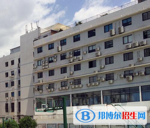 河南外貿(mào)學(xué)校網(wǎng)站網(wǎng)址