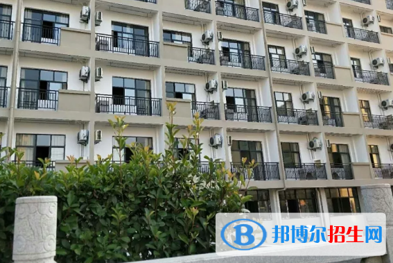 鷹潭工業(yè)中等專業(yè)學校2020年招生辦聯系電話