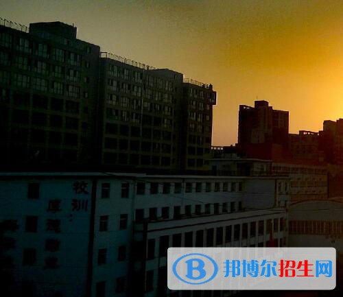 河南理工學(xué)校2021年報(bào)名條件、招生對(duì)象