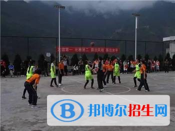大關(guān)縣職業(yè)高級(jí)中學(xué)2020年學(xué)費(fèi)、收費(fèi)多少