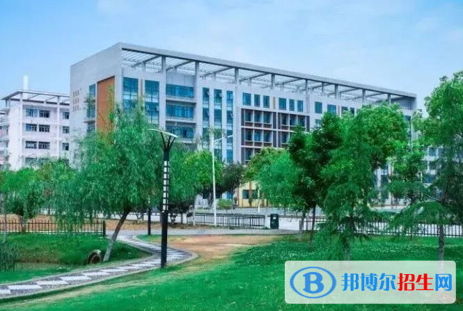 江西于都科技學校網(wǎng)站網(wǎng)址