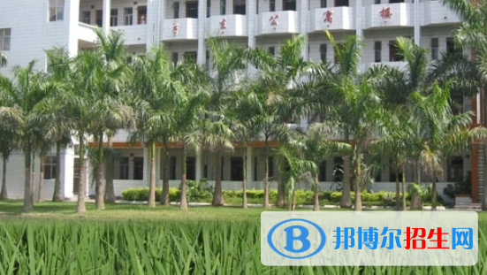 廣西欽州農(nóng)業(yè)學校2020年報名條件、招生要求、招生對象 