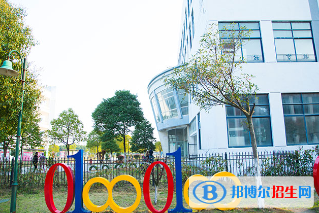 南昌運輸職業(yè)技術(shù)學校2020年招生辦聯(lián)系電話