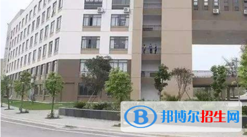 廣西藝術(shù)學院附屬中等藝術(shù)學校2020年報名條件、招生要求、招生對象