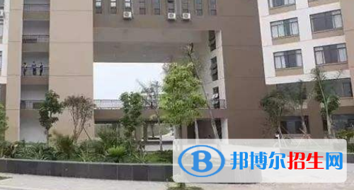 廣西藝術(shù)學(xué)院附屬中等藝術(shù)學(xué)校怎么樣、好不好