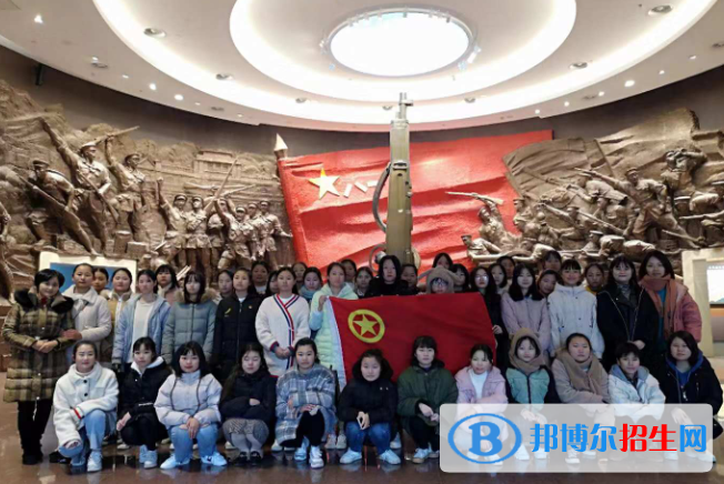 南昌衛(wèi)生學(xué)校2020年招生簡(jiǎn)章