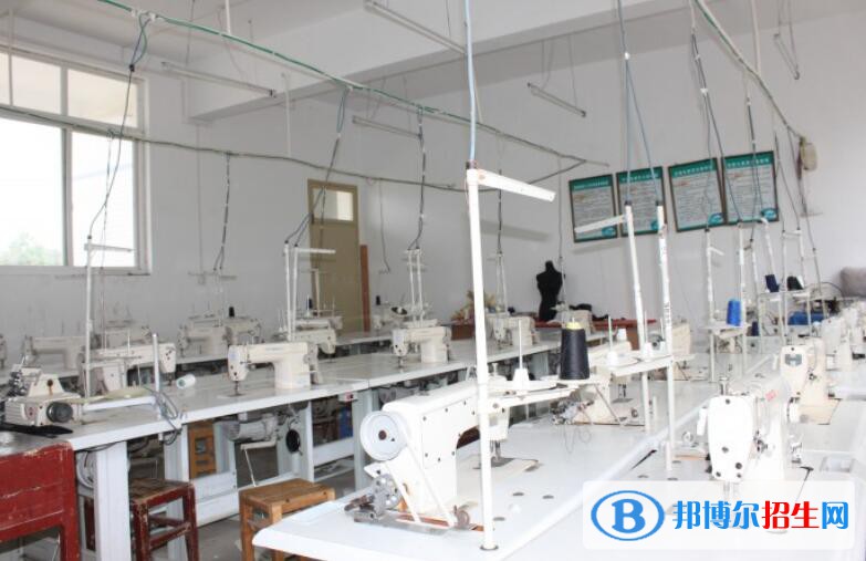 貴州興仁民族職業(yè)技術(shù)學(xué)校2020年學(xué)費、收費多少
