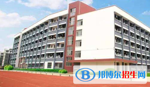 廣西商業(yè)技師學(xué)院怎么樣、好不好
