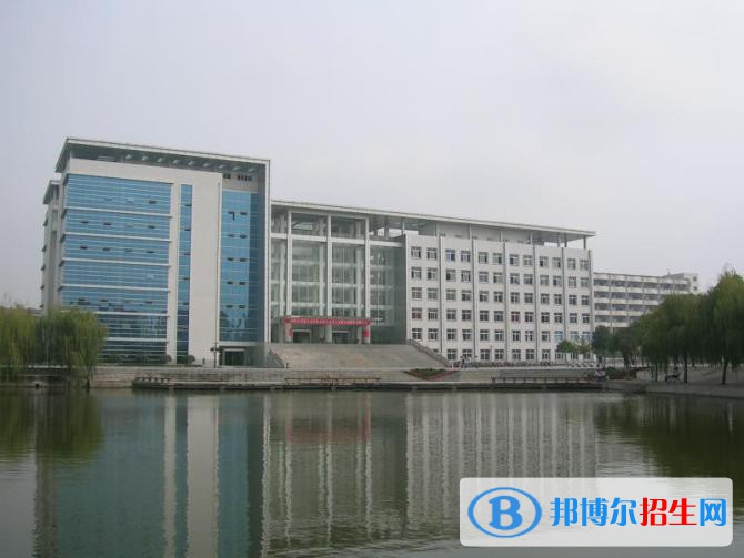 牟定縣職業(yè)高級中學(xué)2020年學(xué)費(fèi)、收費(fèi)多少