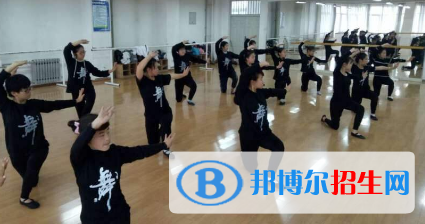 蘭州中泰聯(lián)合職業(yè)學(xué)校2020年報名條件、招生要求、招生對象