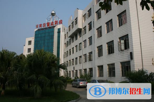 蒼南縣職業(yè)中等專業(yè)學校2020年報名條件、招生要求、招生對象