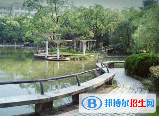 南昌經(jīng)濟(jì)管理學(xué)校2020年報(bào)名條件、招生要求、招生對(duì)象