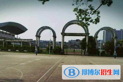 南昌經(jīng)濟管理學(xué)校2020年招生辦聯(lián)系電話